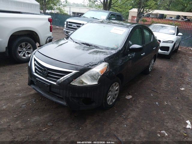Nissan Versa 1.6 Sv