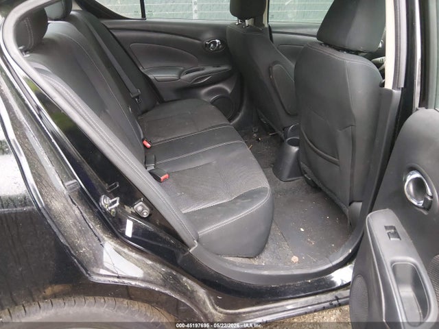 Nissan Versa 1.6 Sv