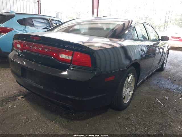 Dodge Charger Se