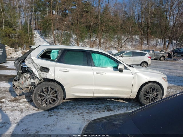 Volvo XC60 T6 Momentum