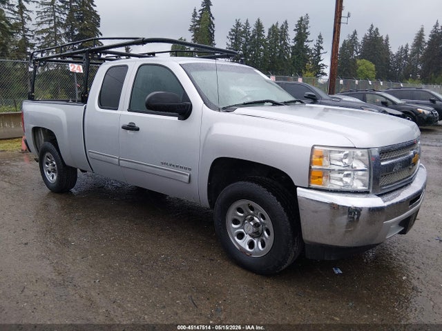 Salvage Chevrolet Silverado 1500 Image