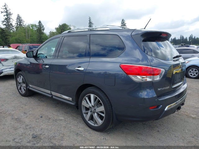 Nissan Pathfinder Platinum
