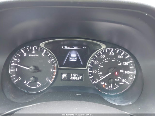 Nissan Pathfinder Platinum