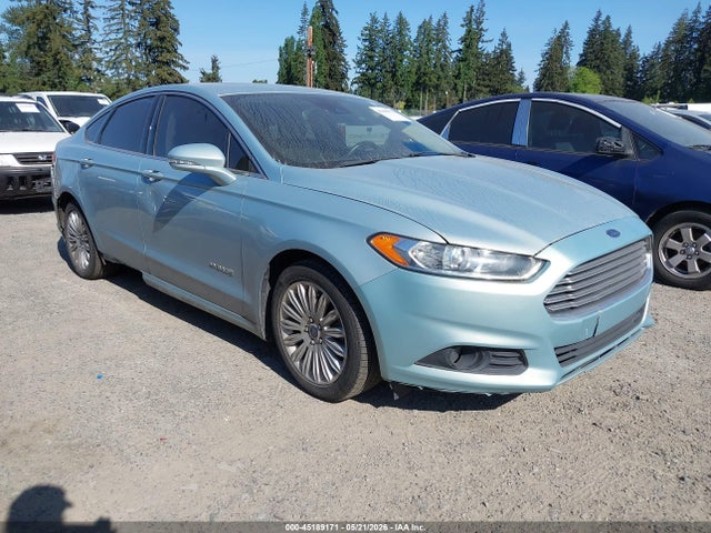 Salvage Ford Fusion Image