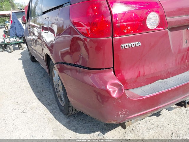 Toyota Sienna Xle