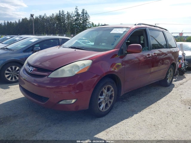 Toyota Sienna Xle