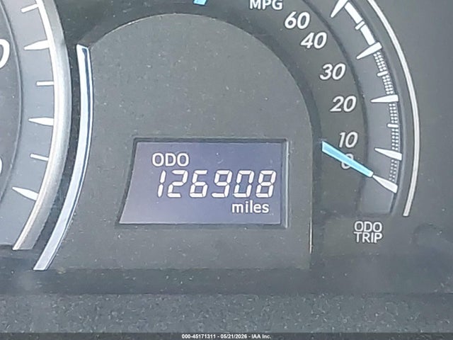 Toyota Camry Le