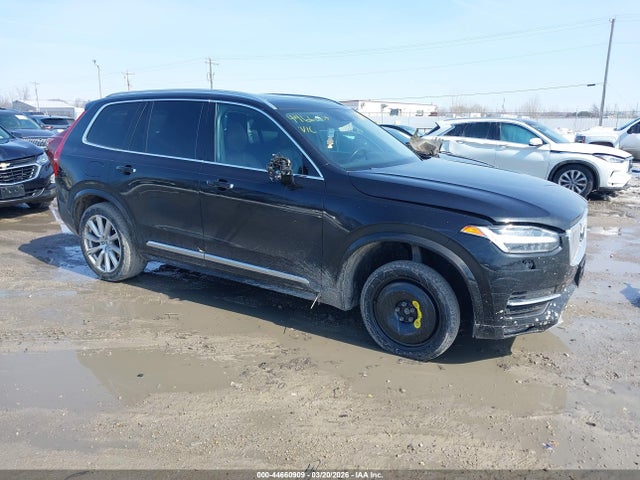 Salvage Volvo XC90 Image