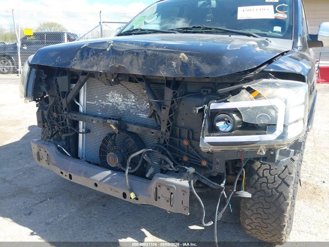 Nissan Armada Platinum