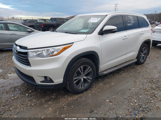 Toyota Highlander Xle V6