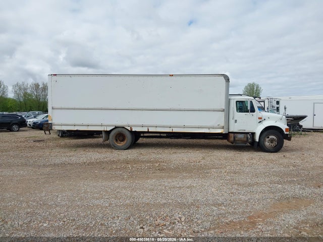 International 4000 4700