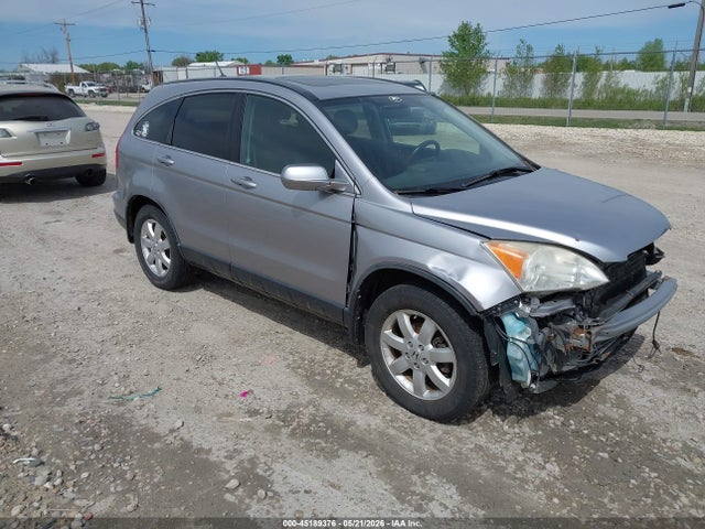 Salvage Honda CR-V Image