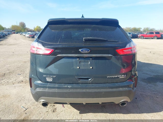 Ford Edge Titanium