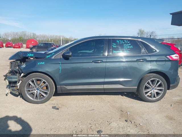 Ford Edge Titanium