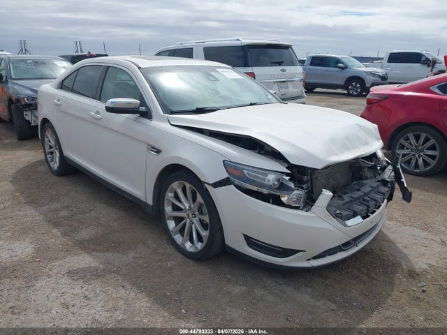 Salvage Ford Taurus Image