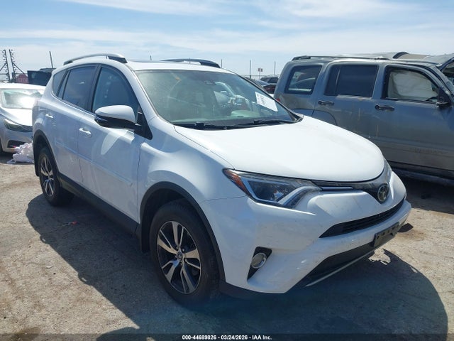 Salvage Toyota RAV4 Image