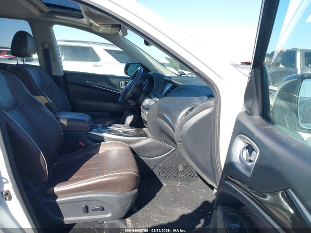 INFINITI Qx Luxe