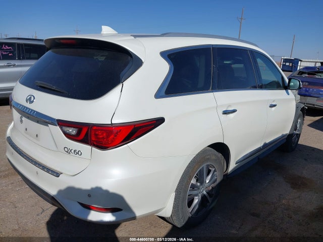 INFINITI Qx Luxe
