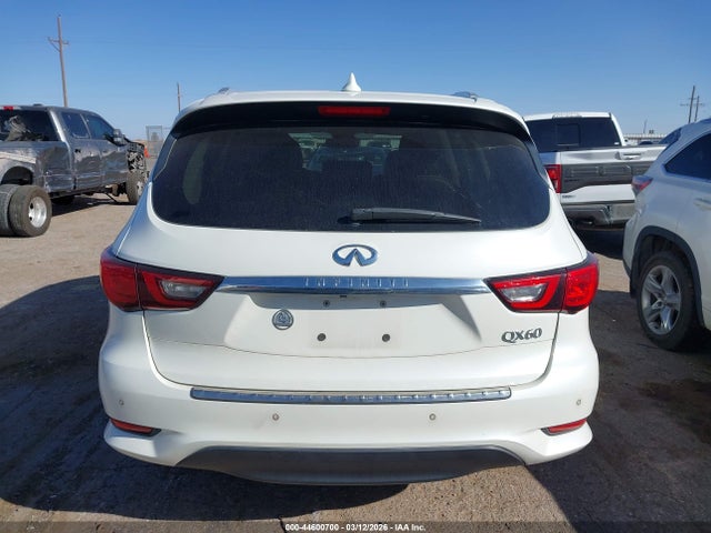 INFINITI Qx Luxe