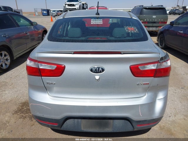 Kia Rio Ex