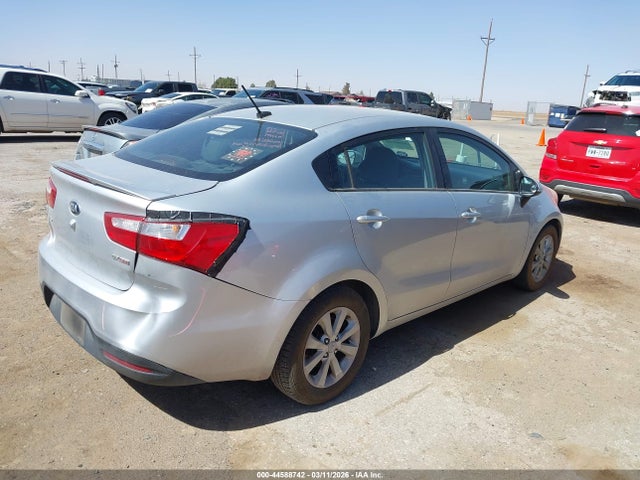 Kia Rio Ex