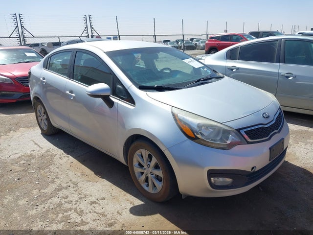 Salvage Kia Rio Image