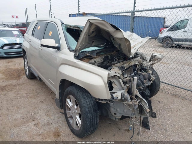 Salvage GMC Terrain Image
