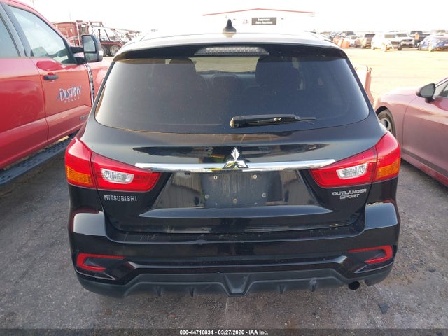 Mitsubishi Outlander 2.0 Es