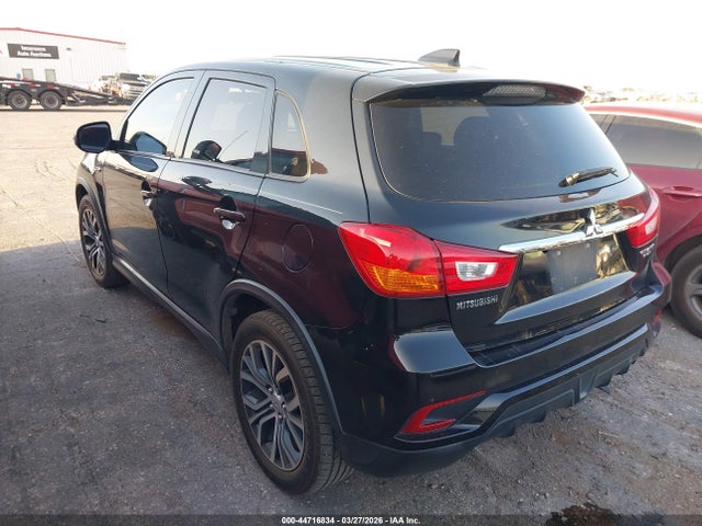 Mitsubishi Outlander 2.0 Es