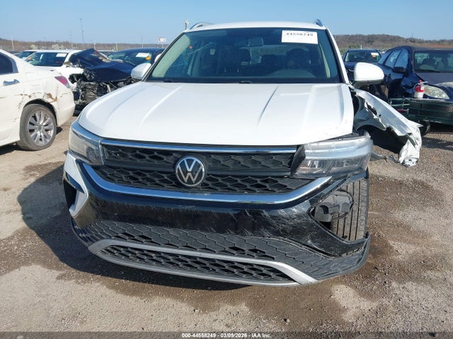 Volkswagen Taos 1.5t Se
