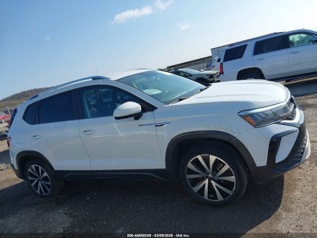 Volkswagen Taos 1.5t Se