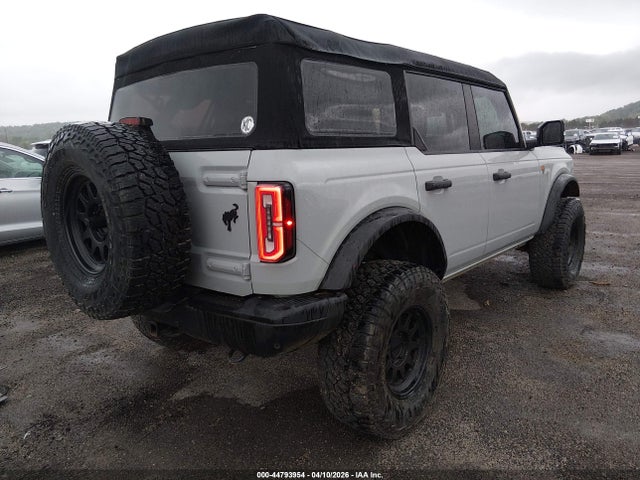 Ford Bronco Badlands