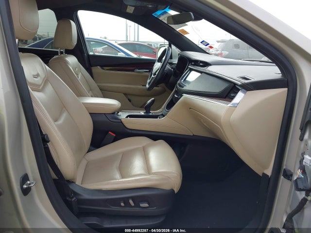 Cadillac XT5 Luxury