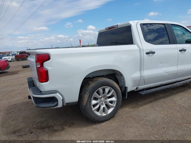 Chevrolet Silverado 1500 2wd  Short Bed Custom