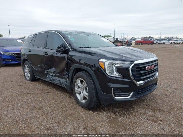 Salvage GMC Terrain Image