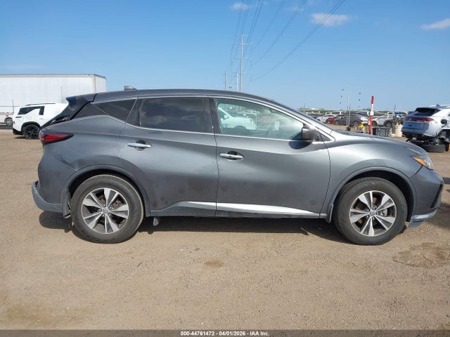 Nissan Murano S