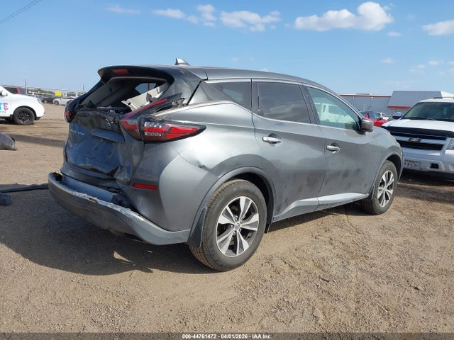 Nissan Murano S