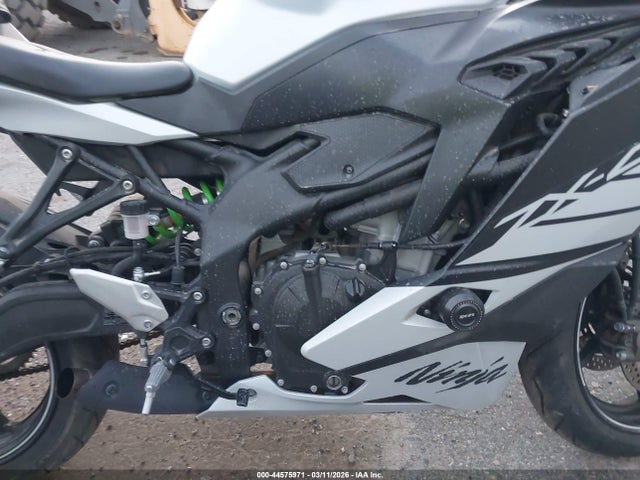 Kawasaki Zx400 S