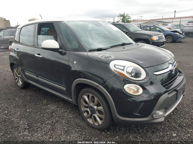 FIAT 500L Trekking