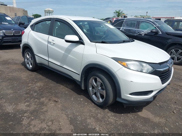 Salvage Honda HR-V Image