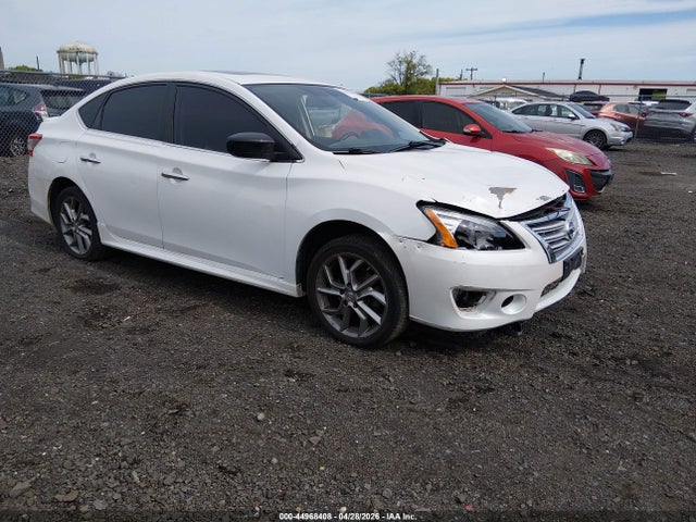 Salvage Nissan Sentra Image