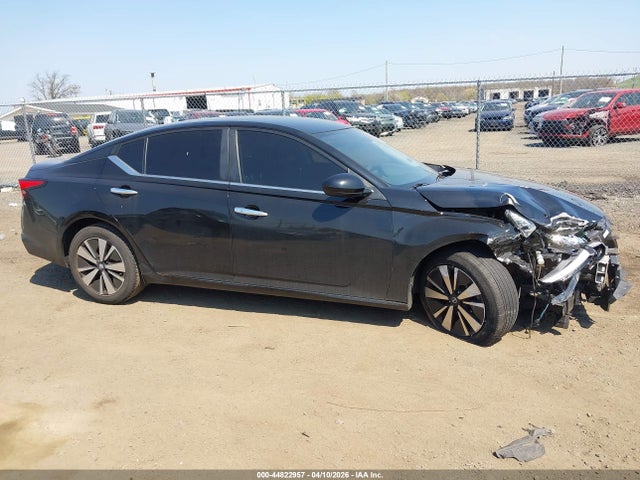 Nissan Altima Sv Fwd
