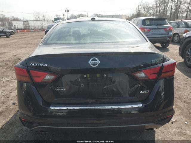 Nissan Altima Sr Intelligent Awd