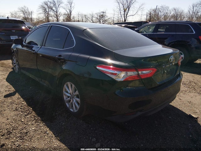 Toyota Camry Le