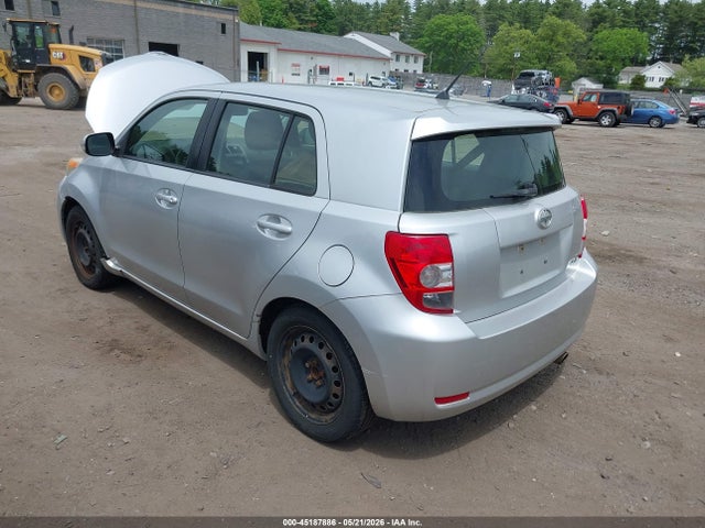 Scion xD