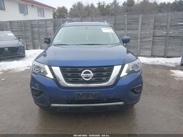 Nissan Pathfinder S 4wd
