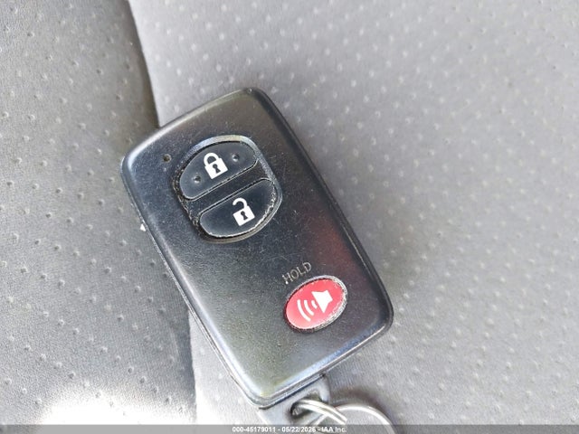 Toyota Prius Two