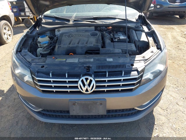 Volkswagen Passat 2.0l Tdi Sel Premium
