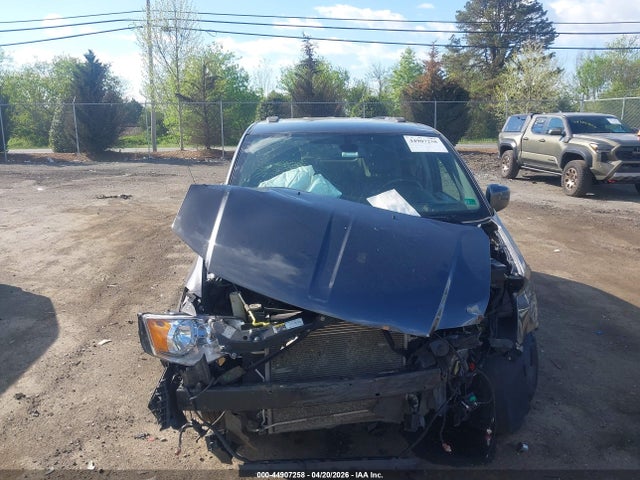 Dodge Grand Caravan Sxt