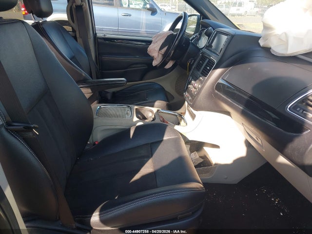 Dodge Grand Caravan Sxt